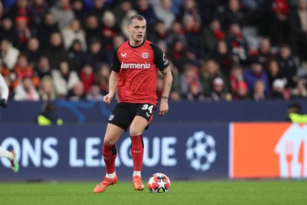 Granit Xhaka Bayer 04 Leverkusen controls the ball during the UEFA Champions League 2024 25 League Phase MD8 match between Bayer 04 Leverkusen and AC Sparta Praha at BayArena on January 29, 2025 in Leverkusen, Germany Photo by Oliver Kaelke DeFodi Images Defodi 678 2025 01 29 OK LEVACS 1335 Defodi-678