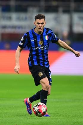 FC Internazionale Milano v AS Monaco - UEFA Champions League 2024 25 League Phase MD8 Kristjan Aslani of Inter Milan is in action during the UEFA Champions League 2024 25 League Phase MD8 match between Inter Milan and AS Monaco at San Siro Stadium in Milan, Italy, on January 29, 2025. Milan Lombardy Italy  Copyright: xAndreaxDiodatox originalFilename:diodato-intermil250129_npsGV.jpg