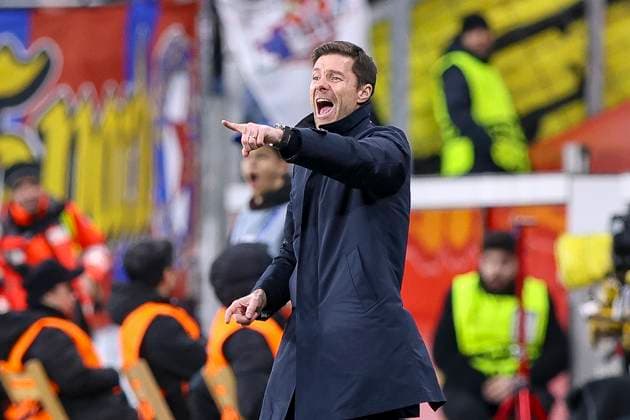Leverkusen, Germany, 29 01 25 Coach Xabi Alonso gestures, gestures during the Champions League group stage match between Bayer 04 Leverkusen vs Sparta Prag at BayArena Leverkusen BayArena North Rhine Westphalia Germany Copyright: xBrauer-Fotoagenturx xAdrianxSchlx