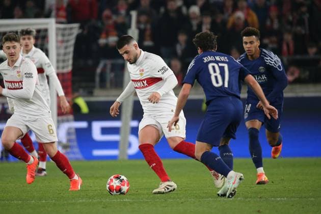29.01.2025, xmohx, Fussball UEFA Champions League, VfB Stuttgart - Paris St.Germain v.l. Deniz Undav (VfB Stuttgart) Joao Neves (PSG Paris St.Germain) Zweikampf, Aktion, action, battle for the ball (DFL DFB REGULATIONS PROHIBIT ANY USE OF PHOTOGRAPHS as IMAGE SEQUENCES and or QUASI-VIDEO) Stuttgart