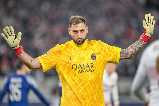 Goalkeeper Gianluigi Donnarumma Paris Saint Germain gestures during the UEFA Champions League 2024 25 League Phase MD8 match between VfB Stuttgart and Paris Saint Germain at MHPArena on January 29, 2025 in Stuttgart, Germany Photo by Harry Langer DeFodi Images Defodi 541 VFBPSG20250129 76 Defodi-541