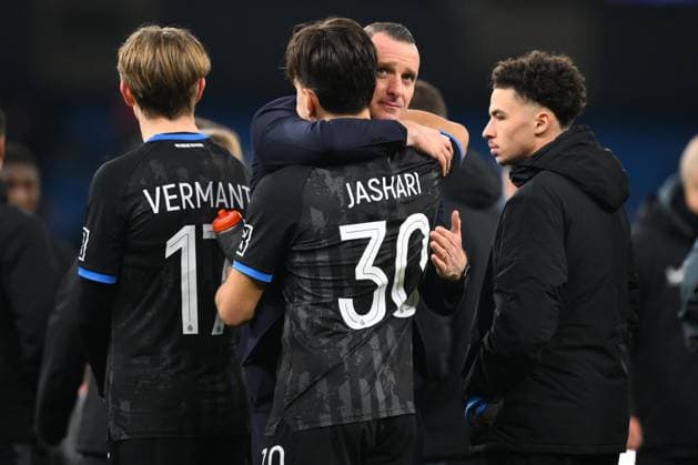 Manchester City v Club Brugge - UEFA Champions League MANCHESTER, ENGLAND - JANUARY 29 : Hayen Nicky head coach of Club Brugge and Jashari Ardon midfielder of Club Brugge pictured after the UEFA Champions League 2024 25 League Phase MD8 match between Manchester City and Club Brugge on January 29, 2025 in Manchester, England, 29 01 2025 Manchester England  Copyright: xTomasxSiskx