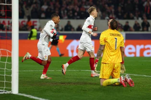 29 01 2025 Stuttgart , Champions League soccer VfB Stuttgart vs Paris St Germain, v l Enzo Millot VfB Chris Führich VfB Gianluigi Donnarumma PSG after the goal to 1 4 In accordance with the regulations of the DFL German Football League, it is prohibited to use or have used photographs taken in the stadium and or of the match in the form of sequential images and or video-like photo series