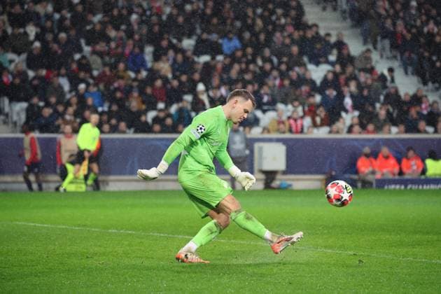 FOOTBALL : LOSC Lille vs Feyenoord - Ligue des Champions - 29 01 2025 Timon WELLENREUTHER (Feyenoord) lors du match LOSC Lille vs Feyenoord, Ligue des Champions, Decathlon Arena stade Pierre Mauroy Villeneuve d Ascq, le 29 janvier 2025 - photo Laurent Sanson PsnewZ  Copyright: xLaurentxSANSONx xPsnewZx