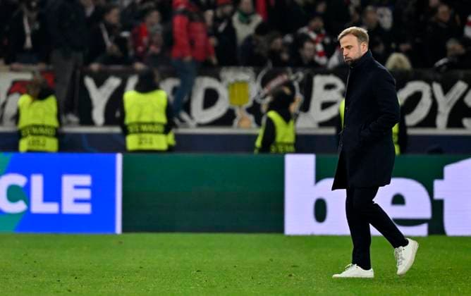after the match Coach Sebastian Hoeness VfB Stuttgart disappointed Champions League VfB Stuttgart vs Paris St Germain PSG 29 01 2025 DFL REGULATIONS PROHIBIT ANY USE OF PHOTOGRAPHS AS IMAGE SEQUENCES AND OR QUASI VIDEO Champions League VfB Stuttgart vs Paris St Germain PSG
