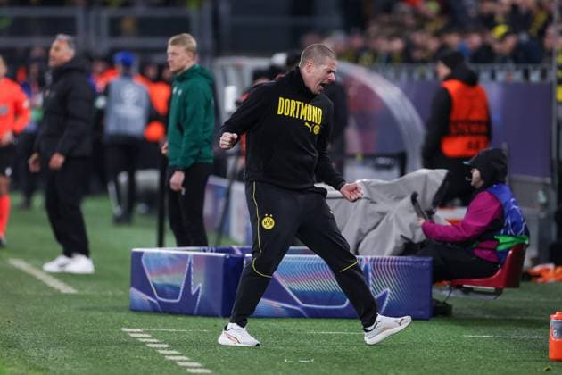 29 01 2025, UEFA Champions League, Matchday 8, Borussia Dortmund Shakhtar Donetsk, Coach Mike Tullberg Borussia Dortmund celebrates the 3 1 victory, Dortmund Signal Iduna Park NRW Germany xRHR PHOTO DEx Copyright: DennisxEwert RHR-FOTOx RHR-FOTO DE