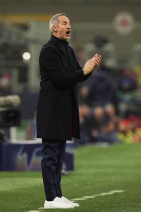 Monaco& x2019;s head coach Adi Huetter shouts instructions to his players during the Uefa Champions League 2024 2025 soccer match between Inter and Monaco at San Siro Stadium - Soccer - Milan, Italy - Wednesday January 29, 2025  Copyright: xMassimoxPaolone LaPressex