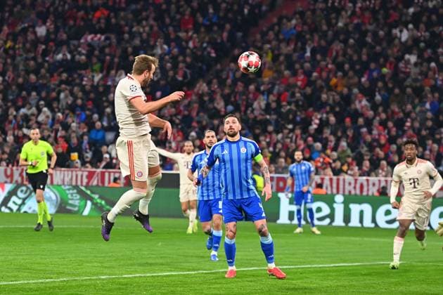 Goal Harry KANE Bayern Muenchen to 2 0, Action,Header,Penalty area scene, Soccer Champions League League Phase, FC Bayern Muenchen SK Slovan Bratislava 3 1 on 29 01 2025 , A L L I A N Z A R E N A