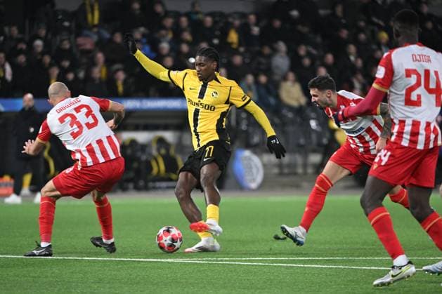 29 01 2025, Bern, Stadion Wankdorf, Uefa Champions League BSC Young Boys Red Star Belgrade, 77 Joel Monteiro Young Boys vs 33 Vanja Drkusic Belgrade Bern Stadion Wankdorf Bern Switzerland Copyright: xJustPictures.ch ManuelxWinterbergerx jp-de-MaWi-MWI_1227