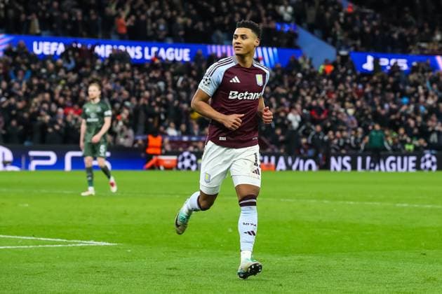 UEFA Champions League Matchday 8 of 8 Aston Villa v Celtic Ollie Watkins of Aston Villa celebrates his goal to make it 3-2 during the UEFA Champions League Matchday 8 of 8 Aston Villa vs Celtic at Villa Park, Birmingham, United Kingdom, 29th January 2025 (Photo by Gareth Evans News Images) Copyright: xGarethxEvans NewsxImagesx