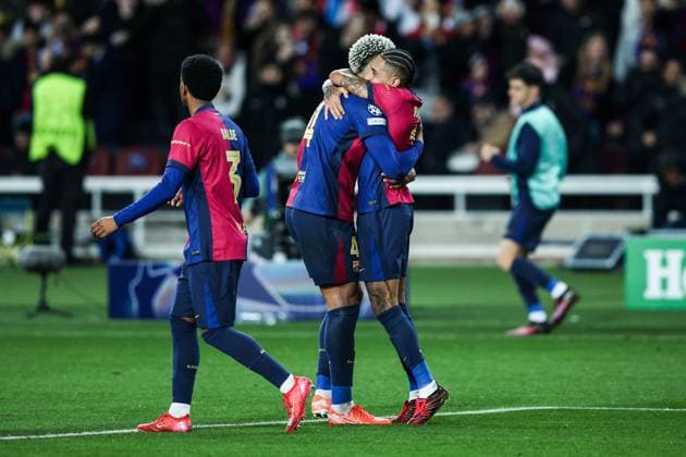 Ronald Araujo FC Barcelona Raphina FC Barcelona Alejandro Balde FC Barcelona during the UEFA Champions League 2024 25 League Phase MD8 match between FC Barcelona and Atalanta BC at Estadi Olimpic Lluis Companys on January 29, 2025 in Barcelona, Spain Photo by Xavi Bonilla DeFodi Images Defodi 674 20250129 XB3 2336 Defodi-674