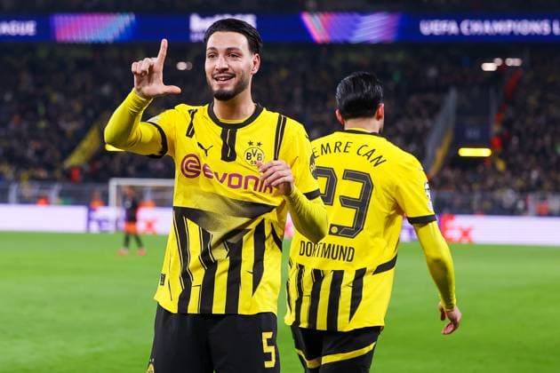 29 01 2025, UEFA Champions League, Matchday 8, Borussia Dortmund Shakhtar Donetsk, Ramy Bensebaini Borussia Dortmund celebrates the goal for 3 1, Dortmund Signal Iduna Park NRW Germany xRHR PHOTO DEx Copyright: DennisxEwert RHR-FOTOx RHR-FOTO DE