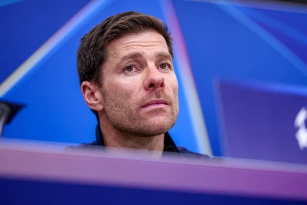 29.01.2025, Fußball, Bayer 04 Leverkusen - AC Sparta Prag, UEFA Champions League, 8. Spieltag, BayArena, Saison 2024 2025: Cheftrainer Xabi Alonso (Bayer 04 Leverkusen Trainer) bei der Pressekonferenz nach dem Spiel Nordrhein-Westfalen Deutschland