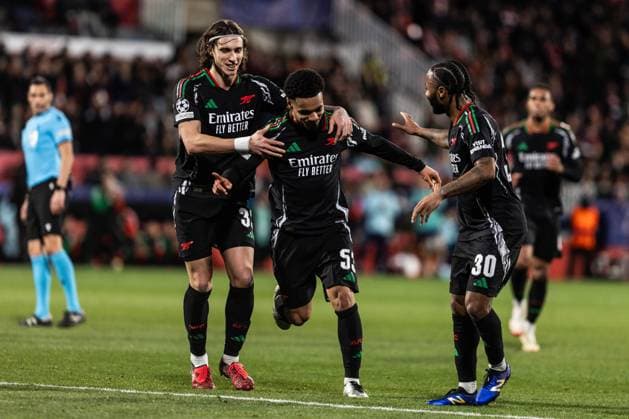 January 29, 2025, Girona, Barcelona, Spain: Nwaneri of Arsenal FC celebrating his goal with Calafiori and Sterling on the match of matchday 8 to UEFA Champions League between Girona F.C and Arsenal F.C at Estadi Montilivi. Finals score; Girona F.C 1:2 Arsenal FC Girona Spain - ZUMAs316 20250129_znp_s316_042 Copyright: xMartixSeguraxRamonedax