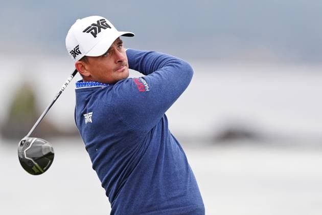 PEBBLE BEACH, CA - JANUARY 29: PGA, Golf Herren golfer Christiaan Bezuidenhout plays a tee shot on the 18th hole during practice for the AT&T Pebble Beach Pro AM on January 29, 2025, at Pebble Beach Golf Links in Pebble Beach, California. (Photo by Brian Spurlock Icon Sportswire) GOLF: JAN 29 PGA AT&T Pebble Beach Pro-Am EDITORIAL USE ONLY Icon25012948