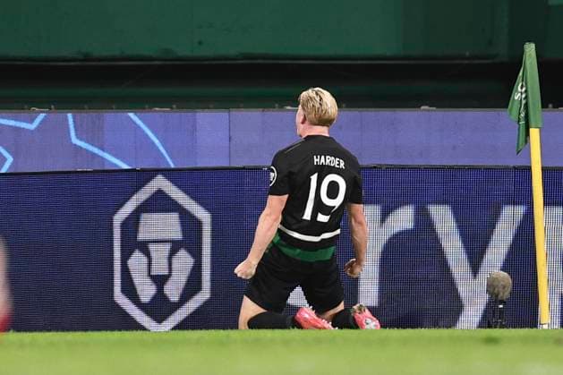 Conrad Harder (Sporting CP Lisboa)celebrates after scoring his team s first goal during the Uefa Champions League match between Sporting CP Lisboa 1-1 Bologna FC at Estdio Jos Alvalade on January 29, 2025 in Lisboa, Italy. Noxthirdxpartyxsales  (280021409)