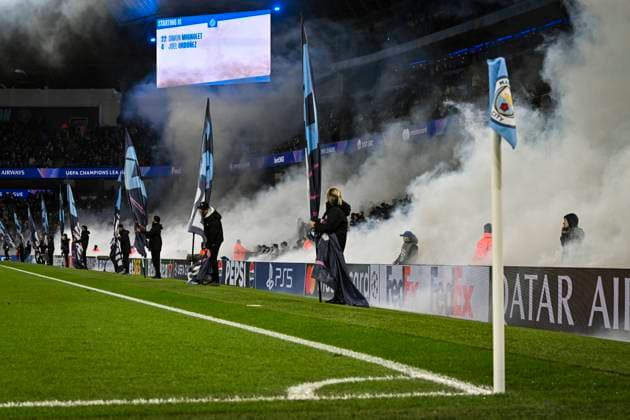 29th January 2025; Etihad Stadium, Manchester, England; UEFA Champions League Football, Manchester City versus Club Brugge; Smoke machines fire up before kick-off  ActionPlus12745260 GodfreyxPitt