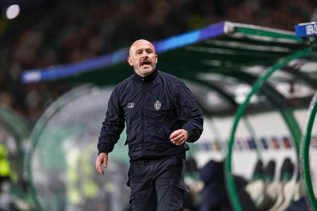 Vincenzo Italiano Coach (Bologna) during the Uefa Champions League match between Sporting CP Lisboa 1-1 Bologna FC at Estdio Jos Alvalade on January 29, 2025 in Lisboa, Italy. Noxthirdxpartyxsales  (280021471)