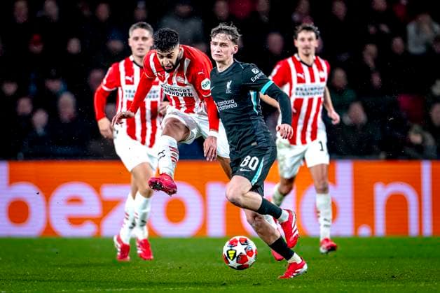 PSV Eindhoven midfielder Ismael saibari, Liverpool FC midfielder Tyler Morton during the match PSV Liverpool at the Philips stadium for the Champions League phase Matchday 8 season 2024 2025 in EINDHOVEN, Netherlands on 29 january 2025, photo by Marcel van Dorst EYE4images DeFodi Images Defodi 746 211813 Defodi-746