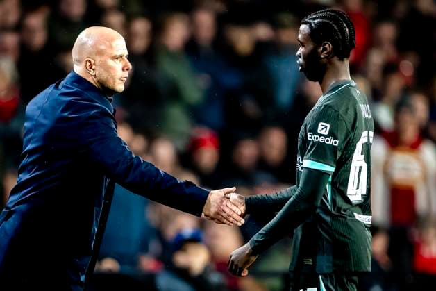 Liverpool FC trainer Arne Slot, Liverpool FC defender Amaro Nallo during the match PSV Liverpool at the Philips stadium for the Champions League League phase Matchday 8 season 2024 2025 in EINDHOVEN, Netherlands on 29 january 2025, photo by Marcel van Dorst EYE4images DeFodi Images Defodi 746 211834 Defodi-746