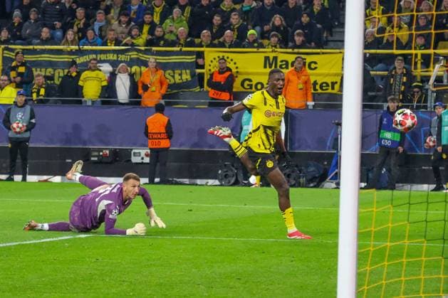 Dortmund, Deutschland 29. Januar 2025: Champions League - 2024 2025 - Borussia Dortmund vs. Schachtar Donezk Im Bild: v.li. der Zweite Serhou Guirassy (BVB) erzielt fast ein Tor im Strafraum von Schachtar Donezk Signal Iduna Park Nordrhein Westfalen Copyright: xFotostandx xFantinix