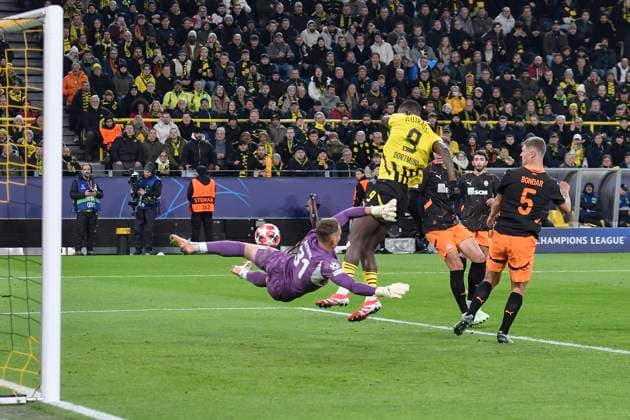 Serhou Guirassy (Dortmund 9) erzielt das Tor zum 1:0 29.01.2025 Fussball, Champions League, Borussia Dortmund vs Schachtar Donezk, Signal Iduna Park, Dortmund, NRW Germany Copyright: xpepphotox xSaschaxWeizx pep00321, pep_20250129_hm_1430