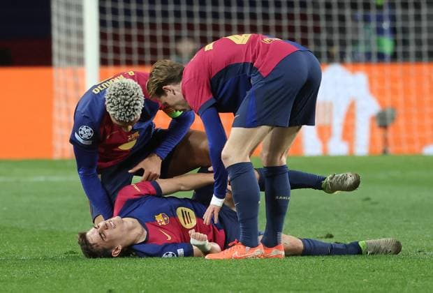 FC Barcelona, Barca v Atalanta BC - UEFA Champions League 2024 25 League Phase MD8 Gavi is injured during the match between FC Barcelona and Atalanta BC in the week 8 of the league phase of the UEFA Champions League, played at the Lluis Companys Stadium in Barcelona, Spain, on January 29, 2025. Barcelona Barcelona Spain  Copyright: xUrbanandsportx originalFilename:urbanandsport-fcbarcel250129_npub3.jpg