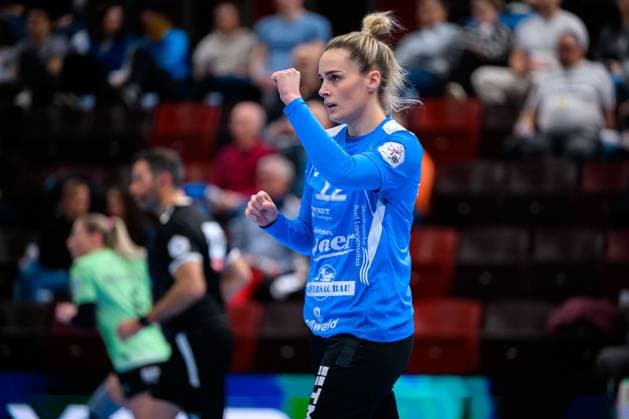 Handball Bundesliga Women, HB Ludwigsburg Thueringer HC Goalkeeper Dinah Eckerle Thueringer HC Ludwigsburg MHP Arena Baden Württemberg Germany