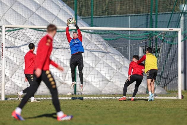 30.01.2025 BIALYSTOK (POLAND) PILKA NOZNA (FOOTBALL) TRENING JAGIELLONIA BIALYSTOK NZ MAX STRYJEK FOTO KAMIL SWIRYDOWICZ CYFRASPORT NEWSPIX.PL --- Newspix.pl POLAND OUT!  250130CSKS126