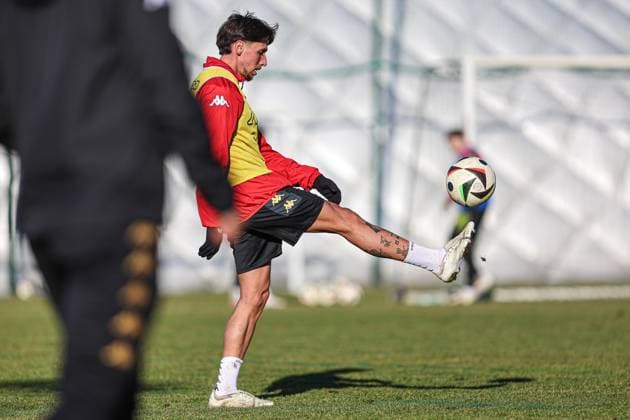 30.01.2025 BIALYSTOK (POLAND) PILKA NOZNA (FOOTBALL) TRENING JAGIELLONIA BIALYSTOK NZ DARKO CHURLINOV FOTO KAMIL SWIRYDOWICZ CYFRASPORT NEWSPIX.PL --- Newspix.pl POLAND OUT!  250130CSKS138