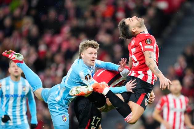 Sport Bilder des Tages Athletic Club v FC Viktoria Plzen - UEFA Europa League 2024 25 League Phase MD8 Yeray Alvarez centre-back of Athletic Club and Spain in action during the UEFA Europa League 2024 25 League Phase MD8 match between Athletic Club and FC Viktoria Plzen at Estadio de San Mames on January 30, 2025 in Bilbao, Spain. Bilbao Spain  Copyright: xJosexBretonx originalFilename:bretonhernandez-athletic250130_npcvC.jpg