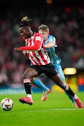 Athletic Club v FC Viktoria Plzen - UEFA Europa League 2024 25 League Phase MD8 Nico Williams left winger of Athletic Club and Spain and Lukas Cerv central midfield of Viktoria Plzen and Czech Republic during the UEFA Europa League 2024 25 League Phase MD8 match between Athletic Club and FC Viktoria Plzen at Estadio de San Mames on January 30, 2025 in Bilbao, Spain. Bilbao Spain  Copyright: xJosexBretonx originalFilename:bretonhernandez-athletic250130_nplLG.jpg