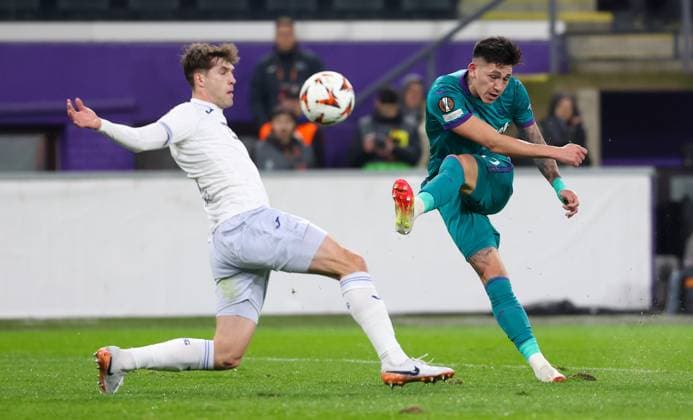 Anderlecht s Luis Vazquez scoring the 1-0 goal during a soccer game between Belgian soccer team RSC Anderlecht and German Hoffenheim, Thursday 30 January 2025 in Brussels, on day 8 8 of the group stage of the UEFA Europa League tournament. VIRGINIExLEFOUR  x111479774x