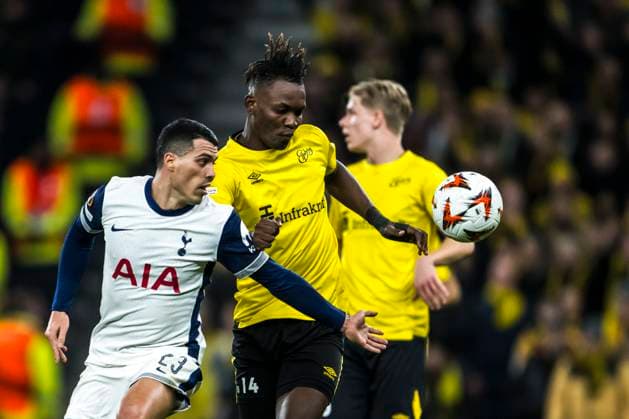 250130 Pedro Porro of Tottenham Hotspur and Jalal Abdullai of Elfsborg during the UEFA Europa League football match between Tottenham Hotspur and Elfsborg on January 30, 2025 in London Photo Emma Wallskog BILDBYRAN COP 320 EW0477 fotboll football soccer fotball uefa europa league europa league tottenham hotspur elfsborg bbeng bbauto  Copyright: EMMAxWALLSKOG BB250130EW075