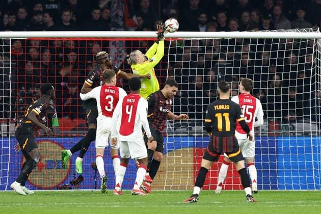 AMSTERDAM , 30-01-2025 , Johan Cruijff Arena , UEFA Europa League football , season 2024 2025, match between Ajax and Galatasaray , Ajax goalkeeper Remko Pasveer Ajax - Galatasaray  x27627607x Copyright: