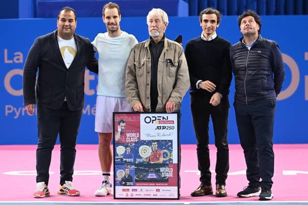 TENNIS : Open Sud de France ATP, Tennis Herren 250 - 30 01 2025 MONTPELLIER, FRANCE - 30 JANVIER (G-D) : Kamel CHIBLI, Richard GASQUET, Francis RICHARD, Samir BOUDJEMAA, SÃ bastien GROSJEAN lors de l™hommage pour la fin de sa carriere lors du tournoi Open Sud de France ATP 250 a Montpellier le 30 janvier 2025. France  Copyright: xValentinaxClaretx