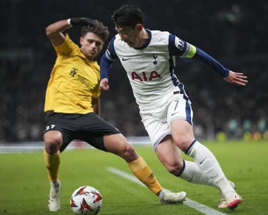 Son Heung-Min of Tottenham Hotspur gets past Per Frick of IF Elfsborg Tottenham Hotspur v Elfsborg, UEFA Europa League, Group Stage, Football, Tottenham Hotspur Stadium, London, UK - 30 Jan 2025 EDITORIAL USE ONLY No use with unauthorised audio, video, data, fixture lists, club league logos or live services. Online in-match use limited to 120 images, no video emulation. No use in betting, games or single club league player publications. Copyright: xJedxLeicester Shutterstockx 15122183r