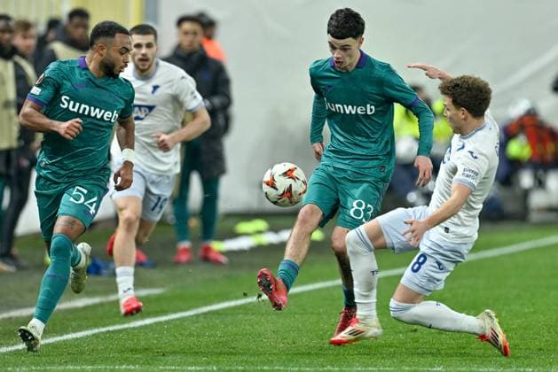 250130 RSC Anderlecht vs TSG Hoffenheim Killian Sardella (54) of Anderlecht, Tristan Degreef (83) of Anderlecht and Dennis Geiger (8) of Hoffenheim pictured during the league phase - matchday 8 game in the Uefa Europa League season 2024-2025 between Royal Sporting Club Anderlecht and TSG 1899 Hoffenheim from Germany on January 30 , 2025 in Anderlecht, Belgium. (Photo by David Catry Isosport) Anderlecht Belgium  Copyright: xDavidxCatryx 20250130DC2_0373