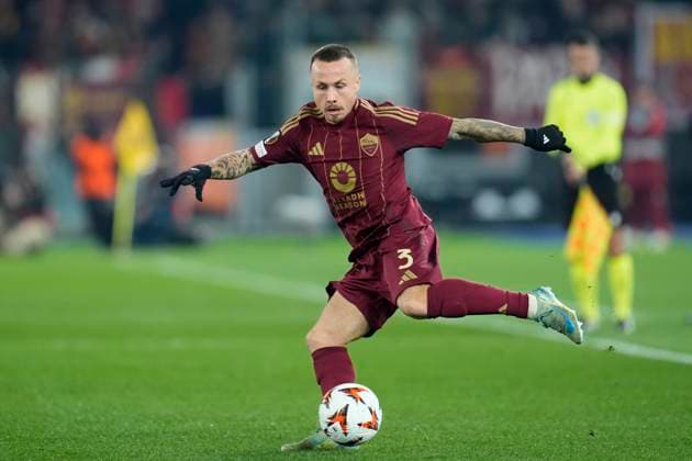 Lorenzo Pellegrini (AS Roma) controls the ball, UEFA Europa League 2024 25 League Phase MD8, AS Roma v Eintracht Frankfurt, Stadio Olimpico, January 30, 2025, Rome, Italy.
