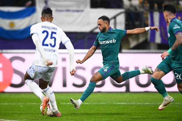 RSC Anderlecht v Hoffenheim - UEFA Europa League ANDERLECHT, BELGIUM - JANUARY 30 : Sardella Killian defender of RSC Anderlecht, Akpoguma Kevin of Hoffenheim during the UEFA Europa League 2024 25 League Phase MD8 match between RSC Anderlecht and Hoffenheim on January 30, 2025 in Anderlecht, Belgium, 30 01 2025 Anderlecht Belgium  Copyright: xGvgx