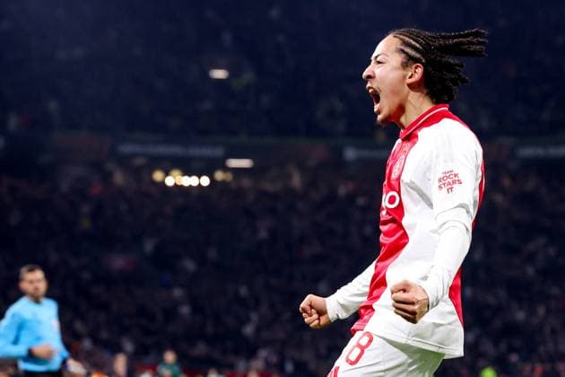 2025-01-30 AFC Ajax v Galatasaray - UEFA Europa League 2024 25 League Phase MD8 AMSTERDAM, NETHERLANDS - JANUARY 30: Kian Fitz-Jim of AFC Ajax celebrates after scoring his teams second goal during the UEFA Europa League 2024 25 League Phase MD8 match between AFC Ajax and Galatasaray at Johan Cruijff ArenA on January 30, 2025 in Amsterdam, Netherlands. Amsterdam Johan Cruijff ArenA Netherlands Content not available for redistribution in The Netherlands directly or indirectly through any third parties. Copyright: xBenxGalx