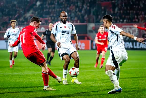 FC Twente forward Daan Rots during the match Twente Besiktas at the Grolsch Veste for the UEFA Europa League League phase Matchday 8 season 2024 2025 in ENSCHEDE, Netherlands on 30 january 2025, photo by Marcel van Dorst EYE4images Defodi 746 212219 Defodi-746