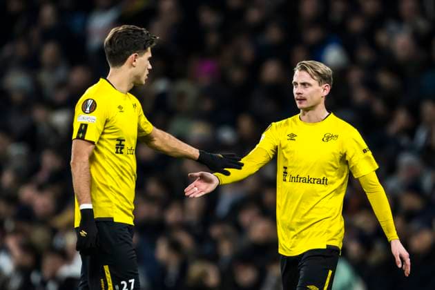 250130 Besfort Zeneli and Simon Hedlund of Elfsborg during the UEFA Europa League football match between Tottenham Hotspur and Elfsborg on January 30, 2025 in London Photo Emma Wallskog BILDBYRAN COP 320 EW0477 fotboll football soccer fotball uefa europa league europa league tottenham hotspur elfsborg bbeng bbauto  Copyright: EMMAxWALLSKOG BB250130EW110