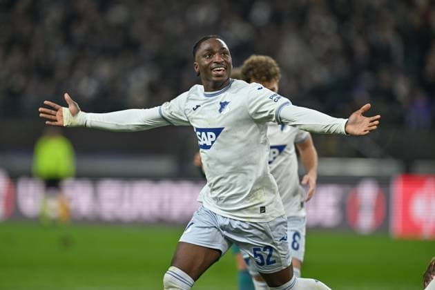 250130 RSC Anderlecht vs TSG Hoffenheim David Mokwa (52) of Hoffenheim celebrates after scoring the 1-3 goal during the league phase - matchday 8 game in the Uefa Europa League season 2024-2025 between Royal Sporting Club Anderlecht and TSG 1899 Hoffenheim from Germany on January 30 , 2025 in Anderlecht, Belgium. (Photo by David Catry Isosport) Anderlecht Belgium  Copyright: xDavidxCatryx 20250130DC2_1224