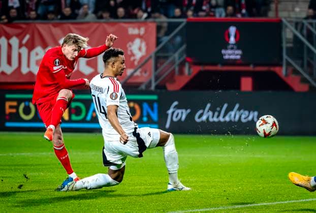 FC Twente midfielder Sem Steijn during the match Twente Besiktas at the Grolsch Veste for the UEFA Europa League League phase Matchday 8 season 2024 2025 in ENSCHEDE, Netherlands on 30 january 2025, photo by Marcel van Dorst EYE4images Defodi 746 212220 Defodi-746
