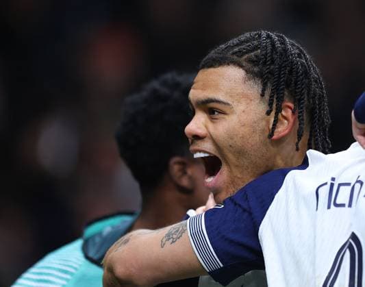 Dane Scarlett of Tottenham Hotspur celebrates scoring the opening goal Tottenham Hotspur v Elfsborg, UEFA Europa League, Group Stage, Football, Tottenham Hotspur Stadium, London, UK - 30 Jan 2025 EDITORIAL USE ONLY No use with unauthorised audio, video, data, fixture lists, club league logos or live services. Online in-match use limited to 120 images, no video emulation. No use in betting, games or single club league player publications. Copyright: xShutterstockx 15123155ar