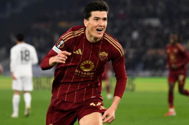 Eldor Shomurodov of AS Roma celebrates after scoring the goal of 2-0 during the Europa League football match between AS Roma and Eintracht Frankfurtat Olimpico stadium in Rome (Italy), January 30, 2025. AndreaxStaccioli