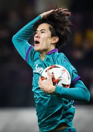 Anderlecht s Keisuke Goto celebrates after scoring during a soccer game between Belgian soccer team RSC Anderlecht and German Hoffenheim, Thursday 30 January 2025 in Brussels, on day 8 8 of the group stage of the UEFA Europa League tournament. VIRGINIExLEFOUR  x111488876x
