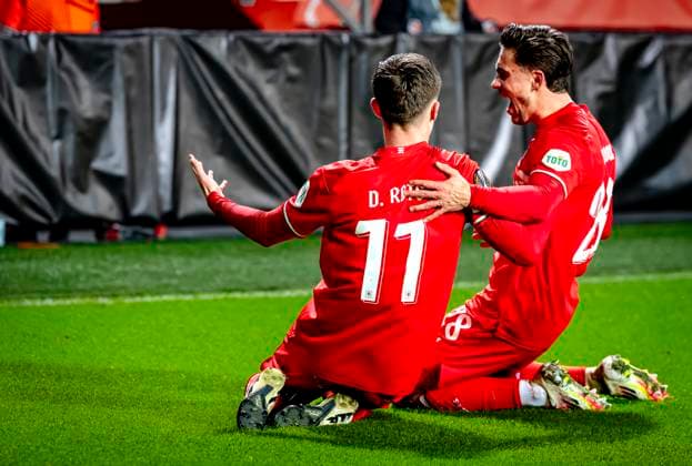 FC Twente forward Daan Rots scores the 1-0 and celebrating the goal during the match Twente - Besiktas at the Grolsch Veste for the UEFA Europa League - League phase - Matchday 8 season 2024-2025 in ENSCHEDE, Netherlands on 30 january 2025, (photo by Marcel van Dorst EYE4images Defodi-746_212260 Defodi-746