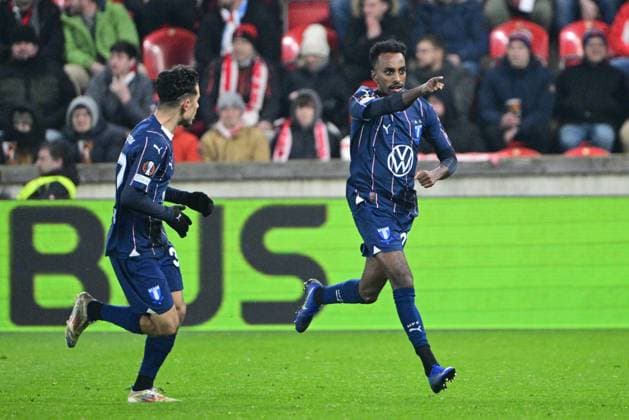 Taha Ali (Malmo; right) celebrates a goal during the UEFA Europa League, last 8th round match SK Slavia Praha vs Malmo FF, in Prague, Czech Republic, on January 30, 2025. (CTKxPhoto VitxSimanek) CTKPhotoP2025013010930  CTKPhotoP2025013010930
